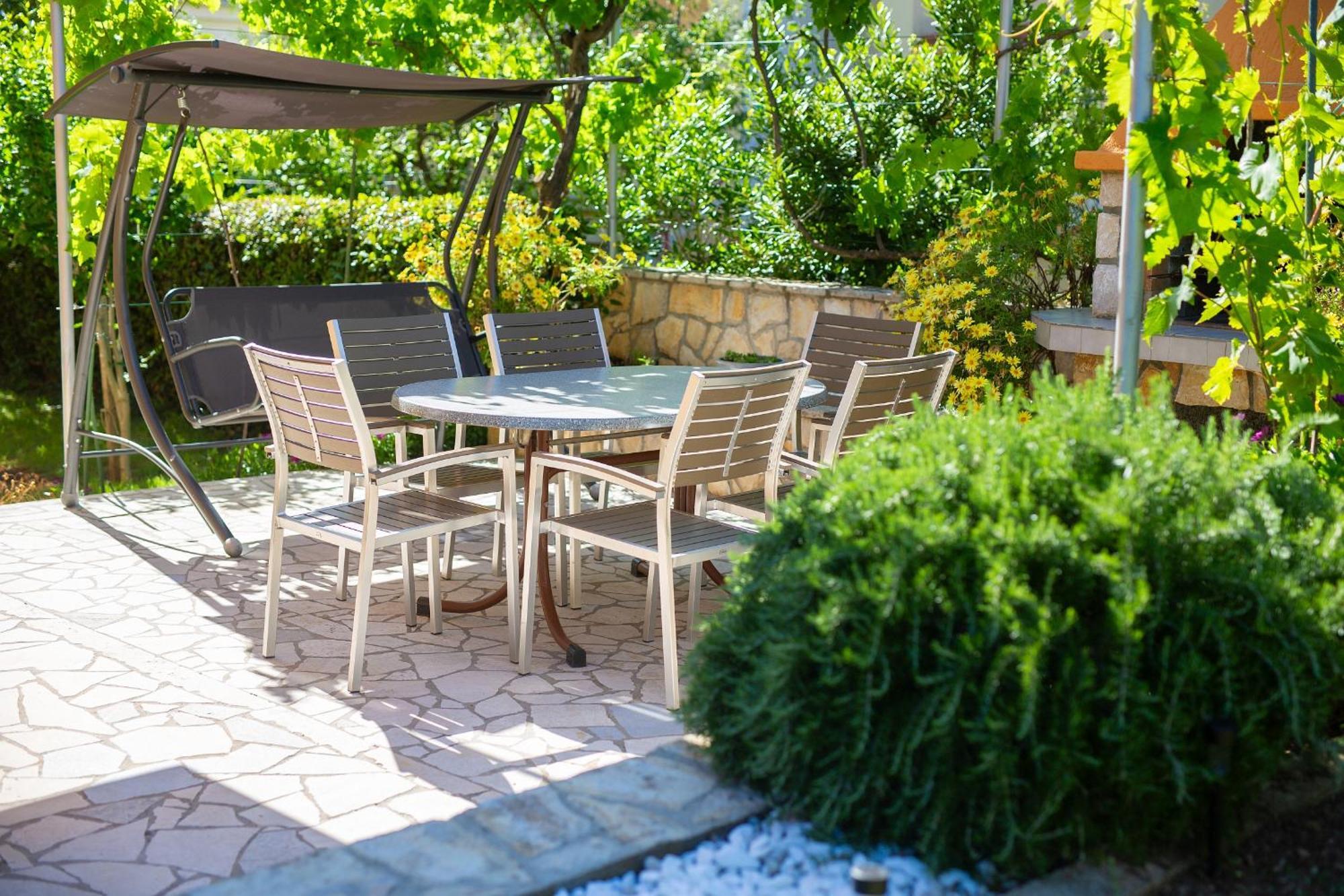 Apartment Bazina - Airconditioning, Parking, 500M From The Beach Krk Town Εξωτερικό φωτογραφία